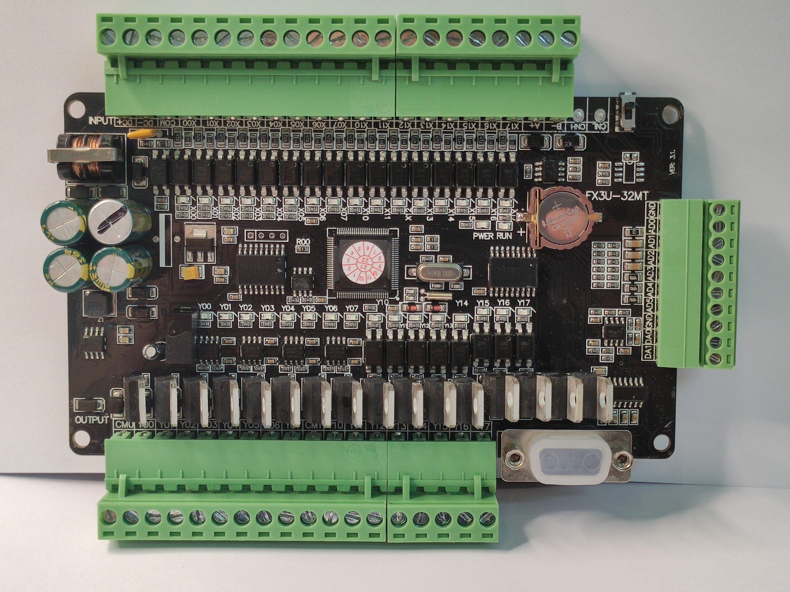 PLC FX3U-32MT